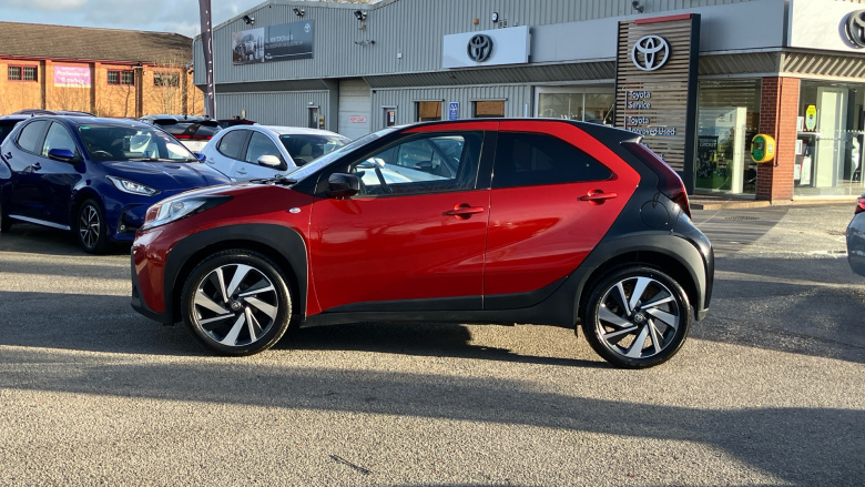 Toyota Aygo X 1.0 VVT-i Edge 5dr Petrol Hatchback